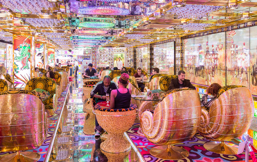 Shinjuku Robot Restaurant