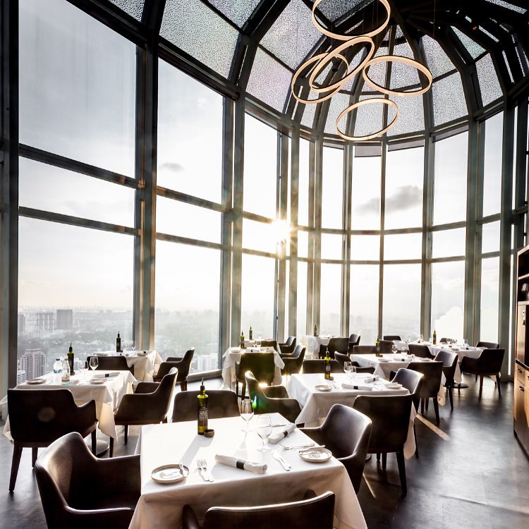 5 Recomended Restaurants in Singapore with Stunning Views