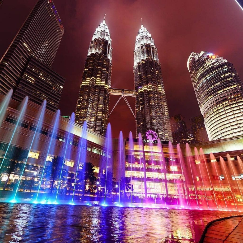 Tempat Wisata Kuala Lumpur: Petronas