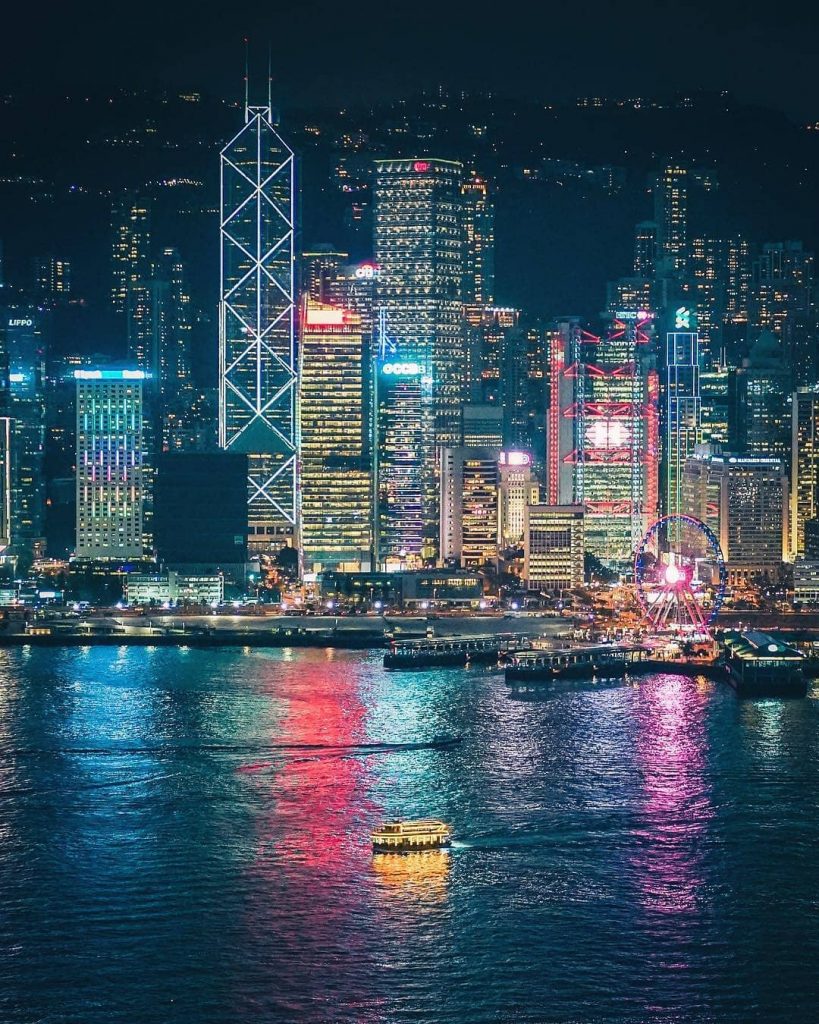 Backpacker ke Hong Kong: Symphony of Lights