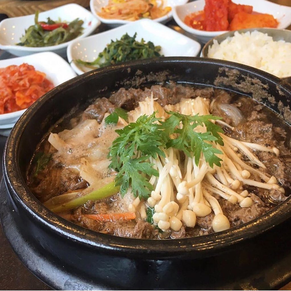 makanan khas korea selatan : naengmyeon