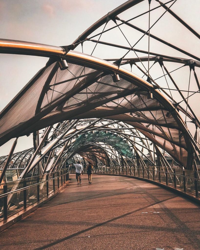 Sunset Singapore : Helix Bridge
