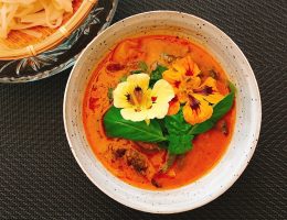 10 Makanan Khas Thailand Yang Menggugah Selera makanan khas Thailand: Kaeng Phet
