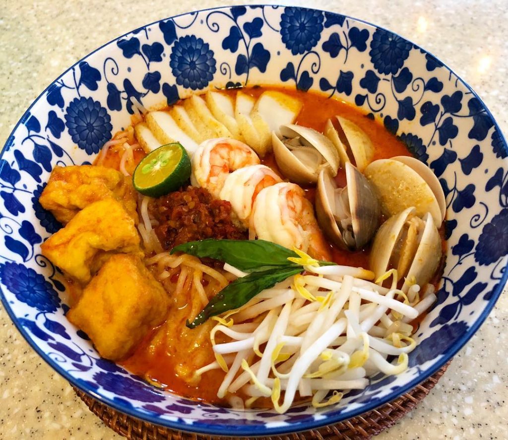 makanan khas Singapura: Laksa seafood Singapore