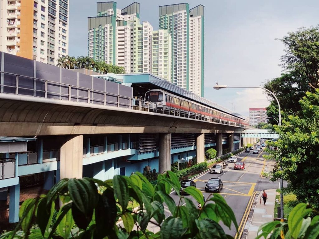 cara naik MRT Singapore: MRT