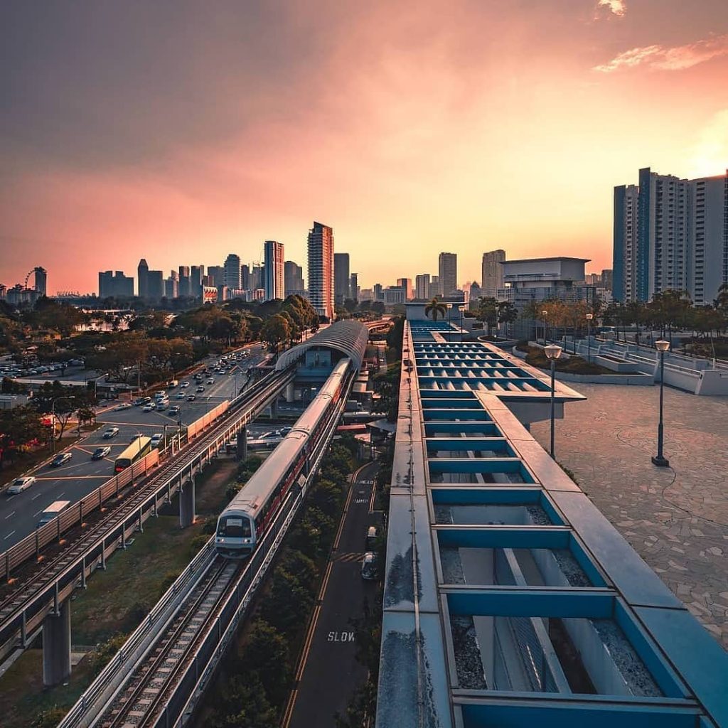 cara naik MRT Singapore: MRT Singapore