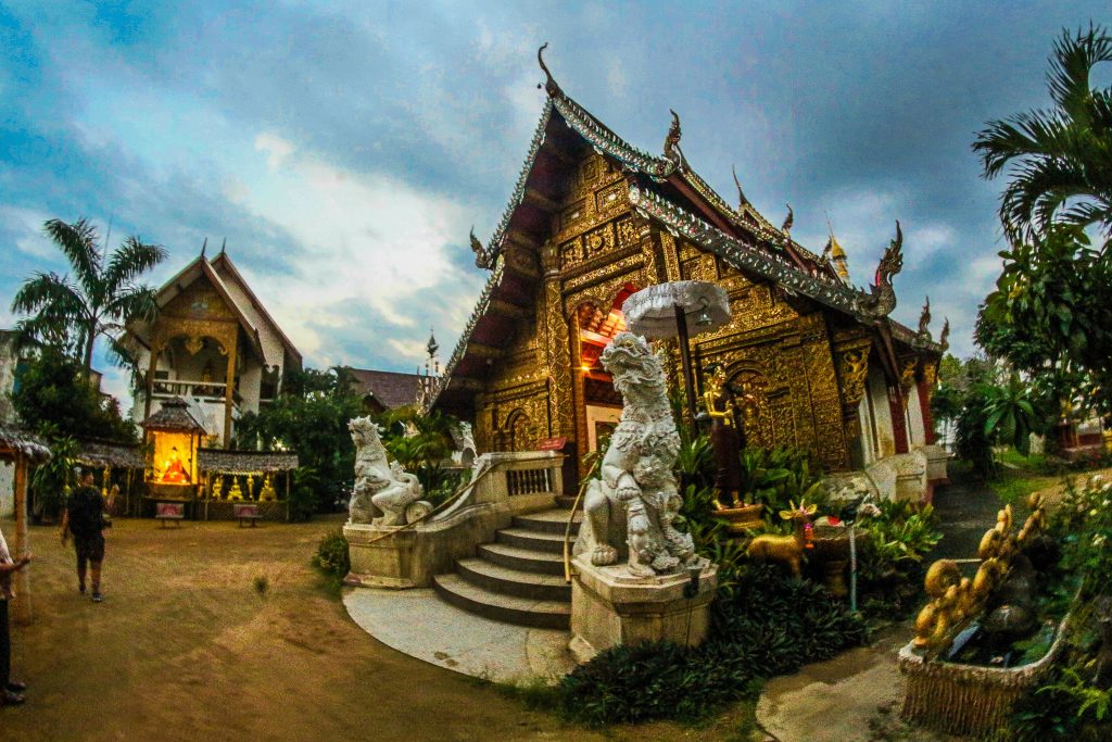 backpacker ke bangkok : Kuil