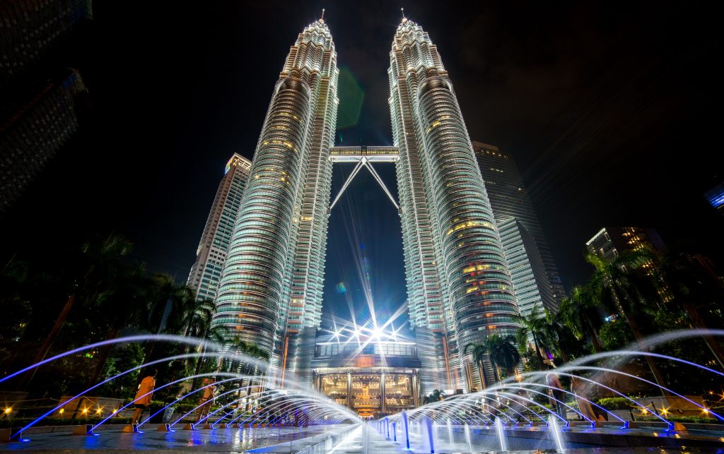 Tempat Wisata Kuala Lumpur: Petronas