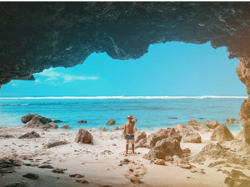 Pantai Gunung payung Bali