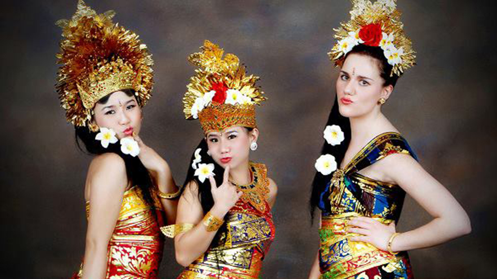 Traditional Costume And Photography Experience In Bali, Indonesia Klook ...