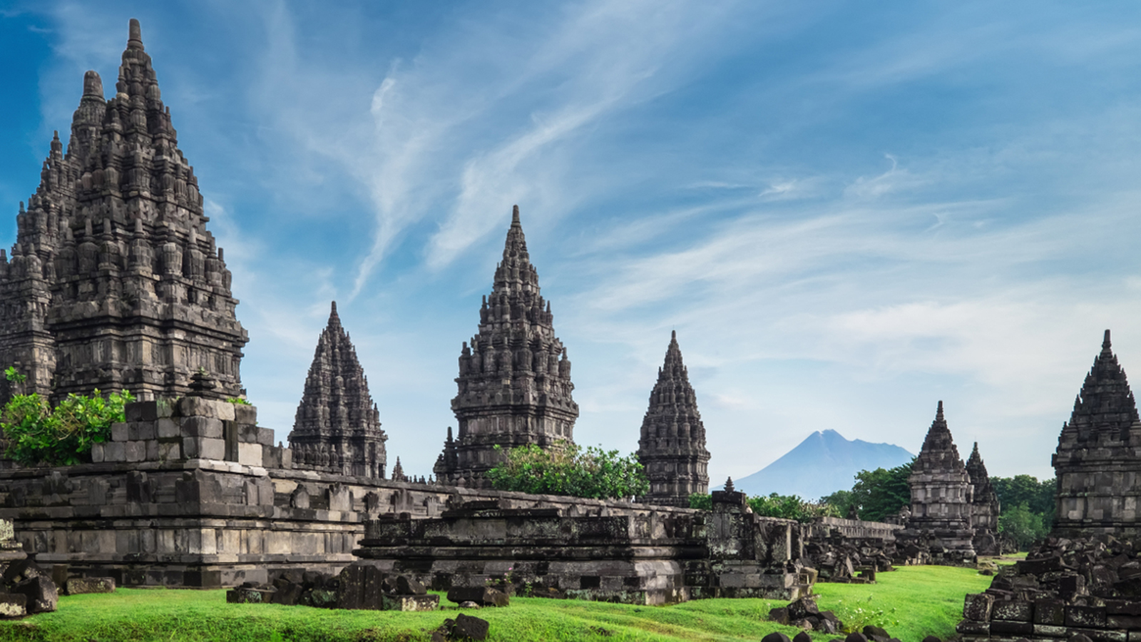 borobudur merapi prambanan tour