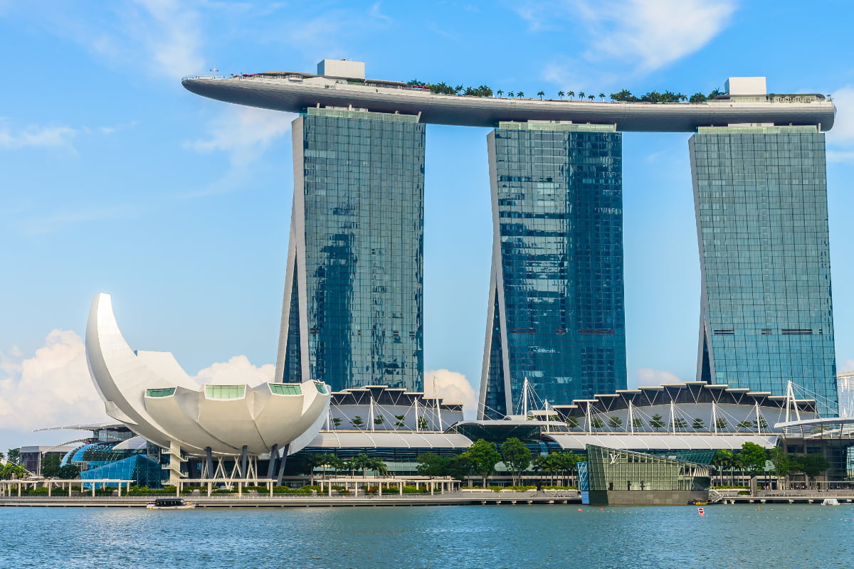 COMBO: Marina Bay Sands SkyPark Observation Deck + Gardens by the Bay + ArtScience Museum™