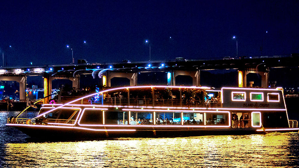 Hangang River E-land Cruise Seoul