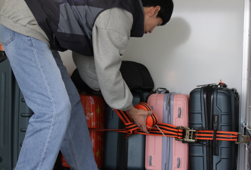 airport luggage