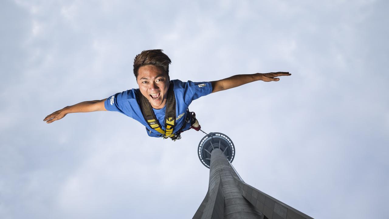 macau tower bungee jumping ticket