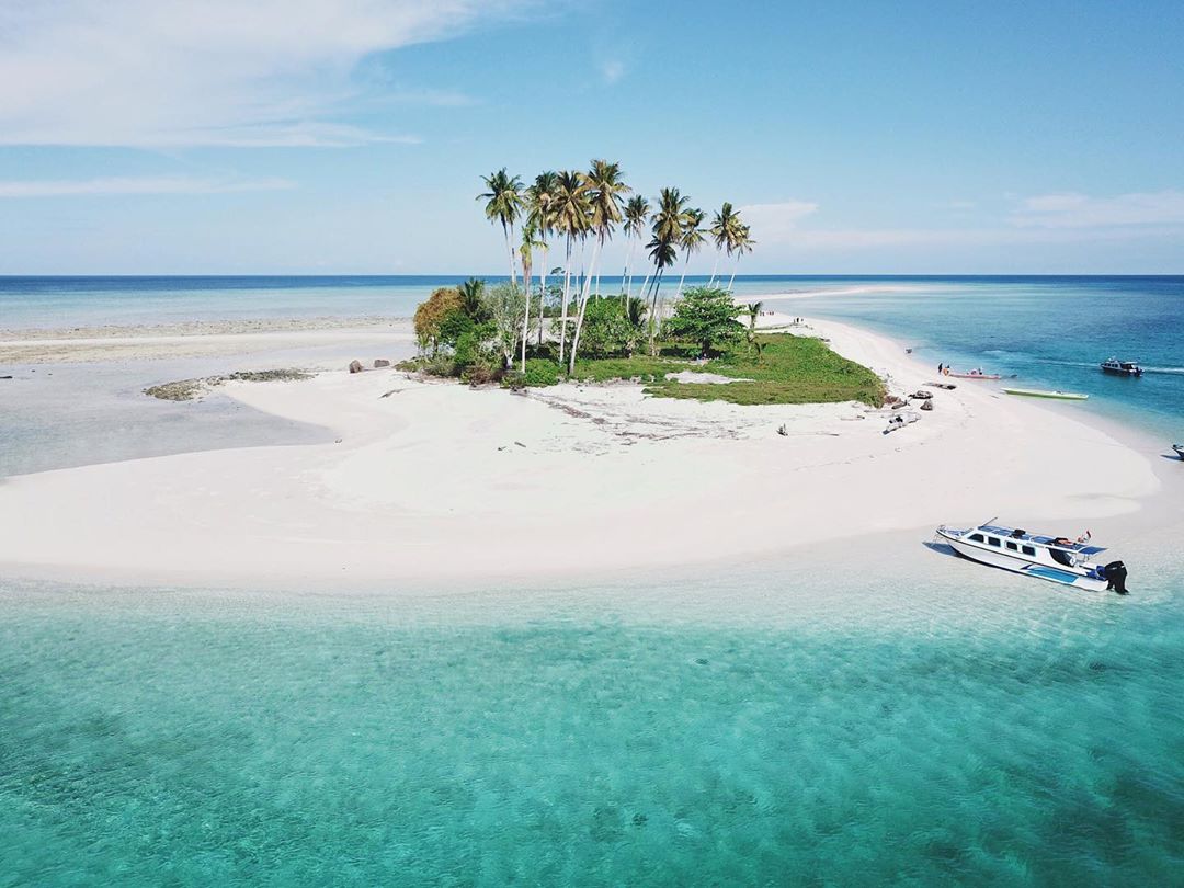 Open Trip 4d3n Explore Derawan Maratua Kakaban Sangalaki