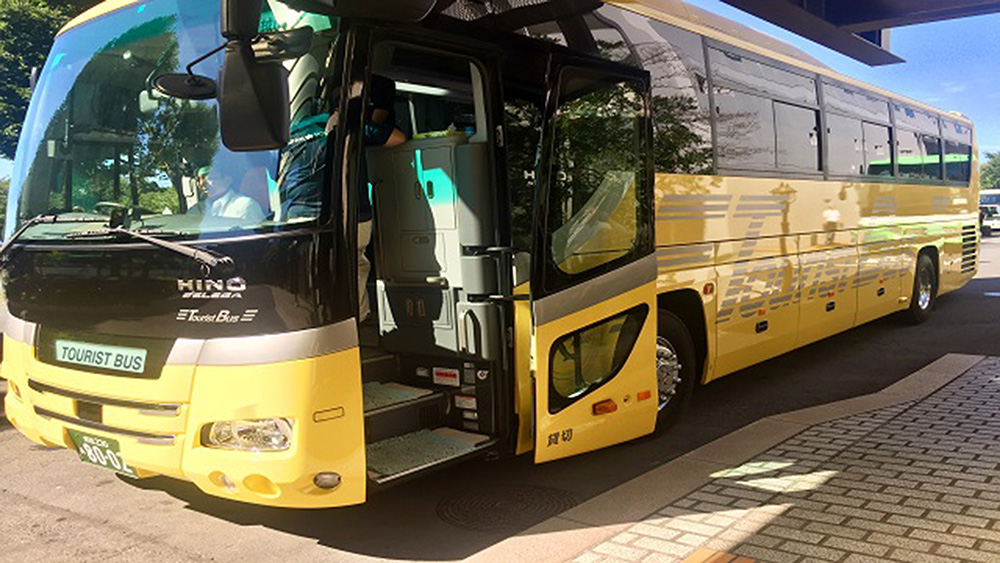 Tokyo Disneyland Or Disneysea Shuttle Bus