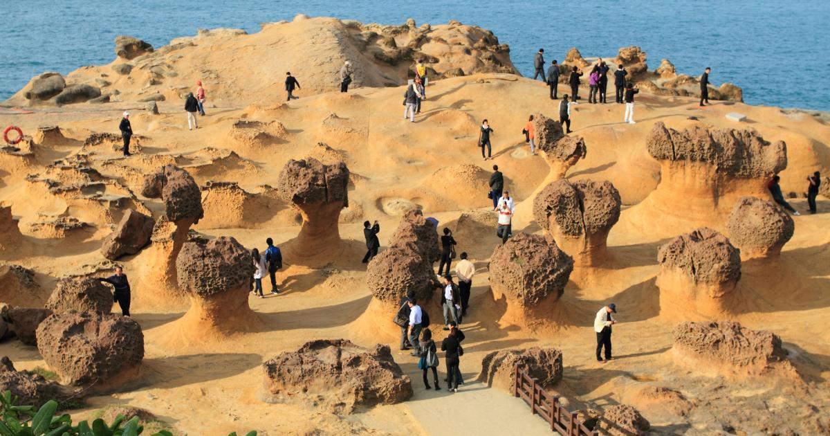 Kết quả hình ảnh cho Yehliu Geographic Park